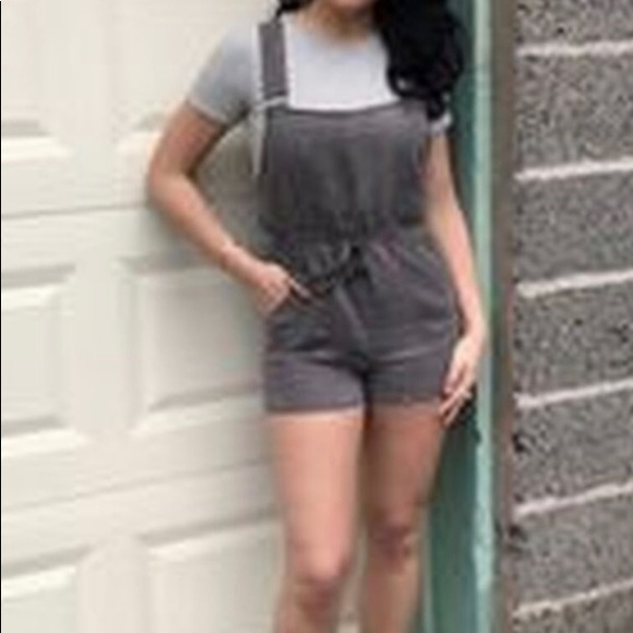 Grey Honey Punch Overall Shorts Size US L - Picture 4 of 6